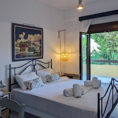 Melina Apartments نيكيتي المظهر الخارجي الصورة