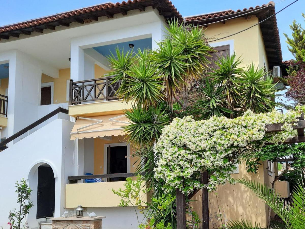 Melina Apartments نيكيتي المظهر الخارجي الصورة