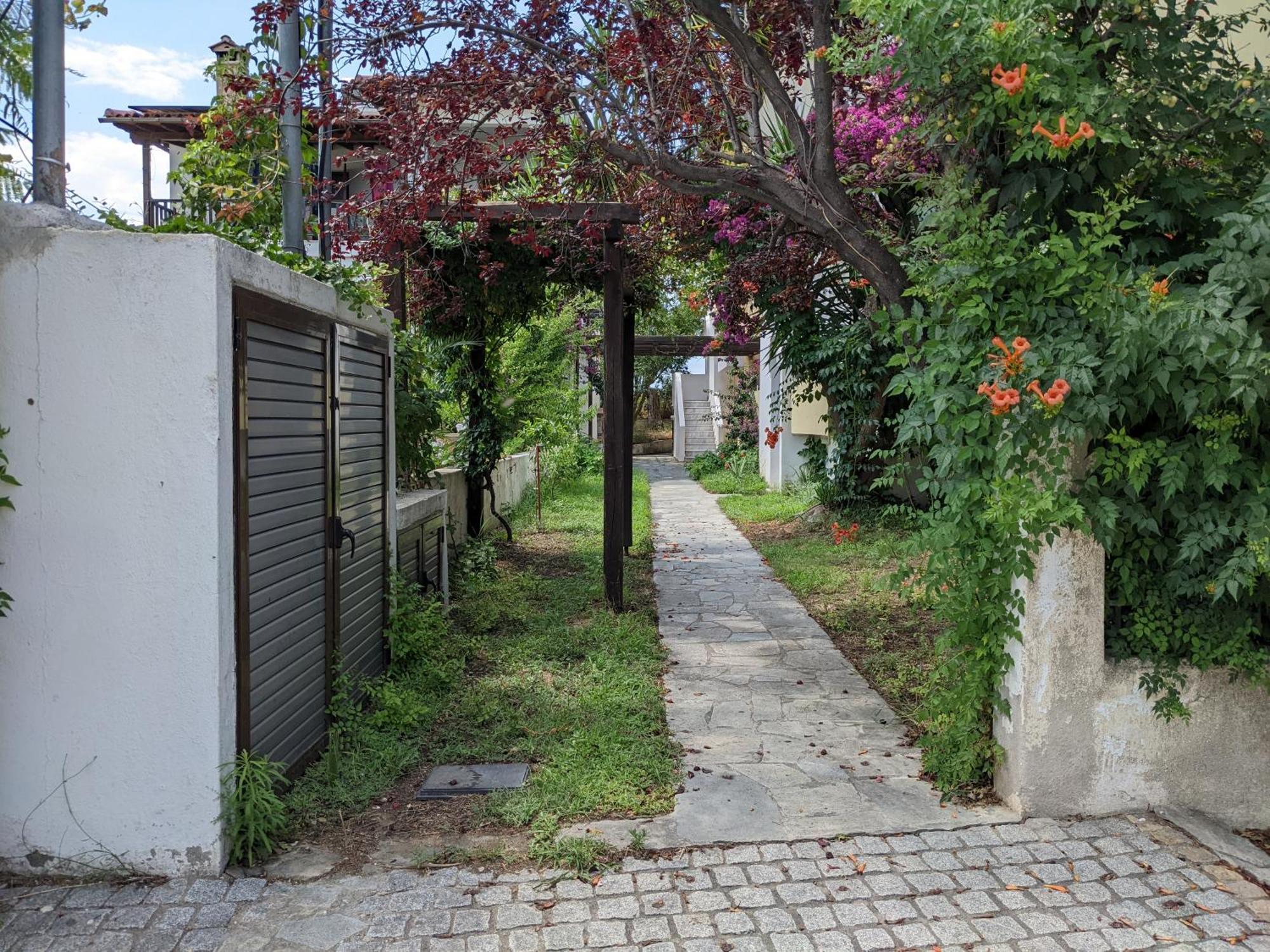 Melina Apartments نيكيتي المظهر الخارجي الصورة